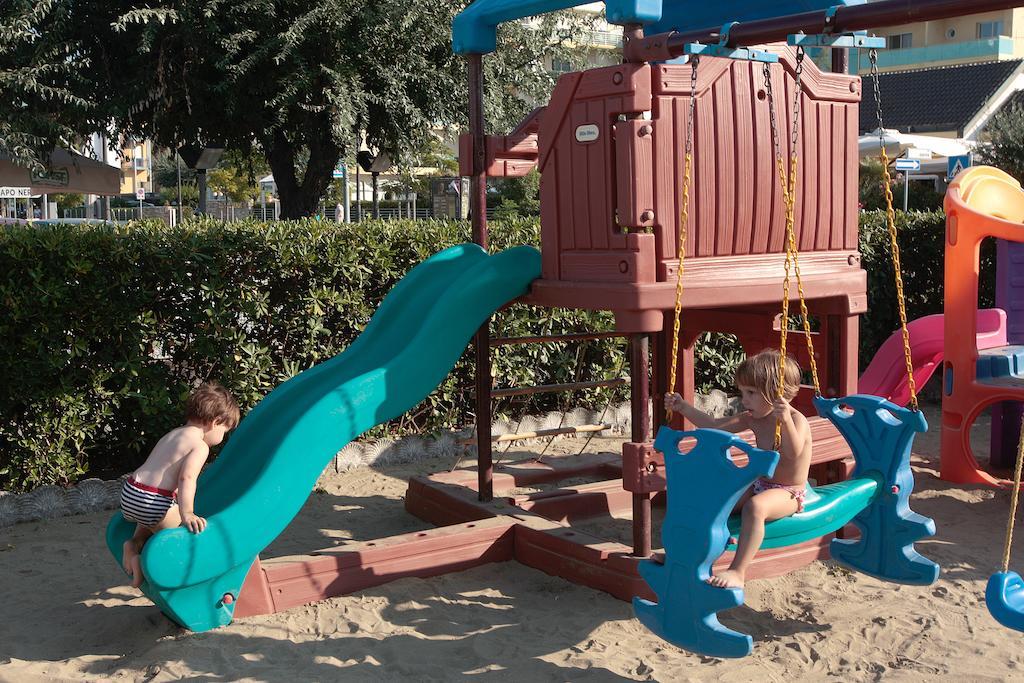 Gallia Club Hotel Cesenatico Εξωτερικό φωτογραφία