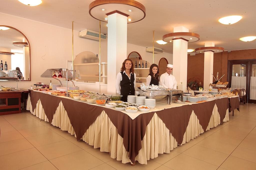 Gallia Club Hotel Cesenatico Εξωτερικό φωτογραφία
