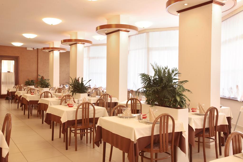 Gallia Club Hotel Cesenatico Εξωτερικό φωτογραφία