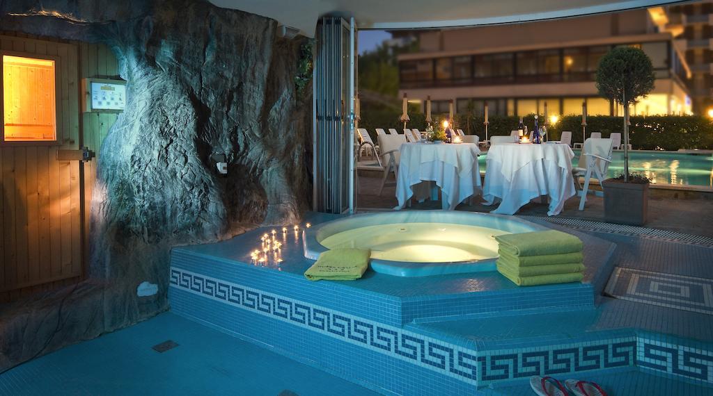 Gallia Club Hotel Cesenatico Εξωτερικό φωτογραφία